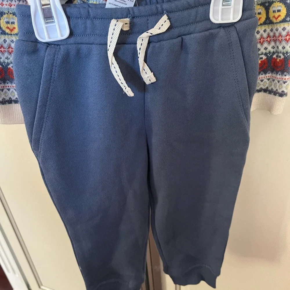 Sesame Street Super Soft Sweater and Joggers Elmo Big Bird Cookie Monster Oscar